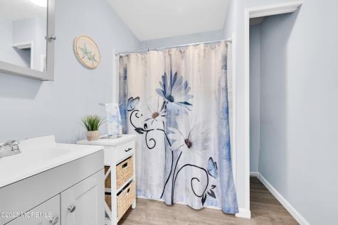 23 W Sail Drive Little Egg Harbor NJ 08087