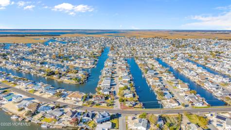 23 W Sail Drive Little Egg Harbor NJ 08087