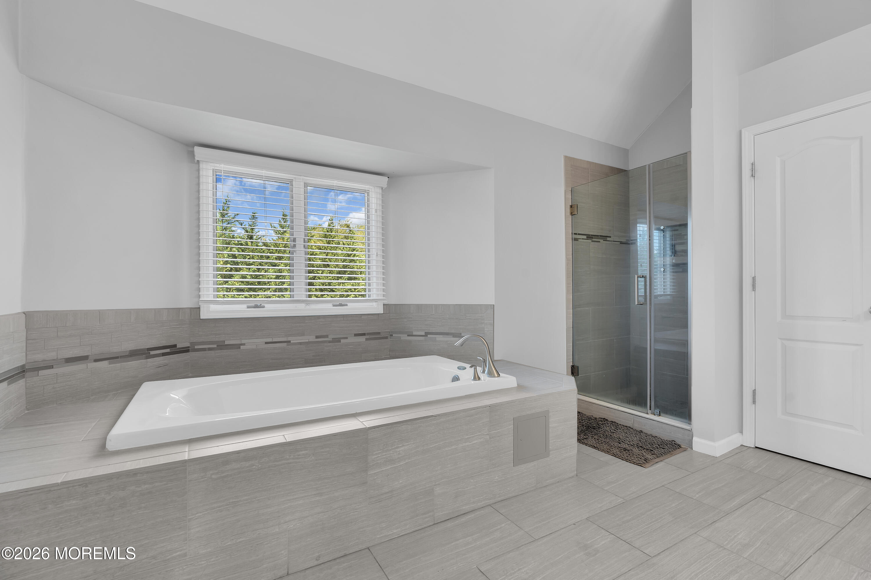 40 Outlook Lane Freehold NJ 07728