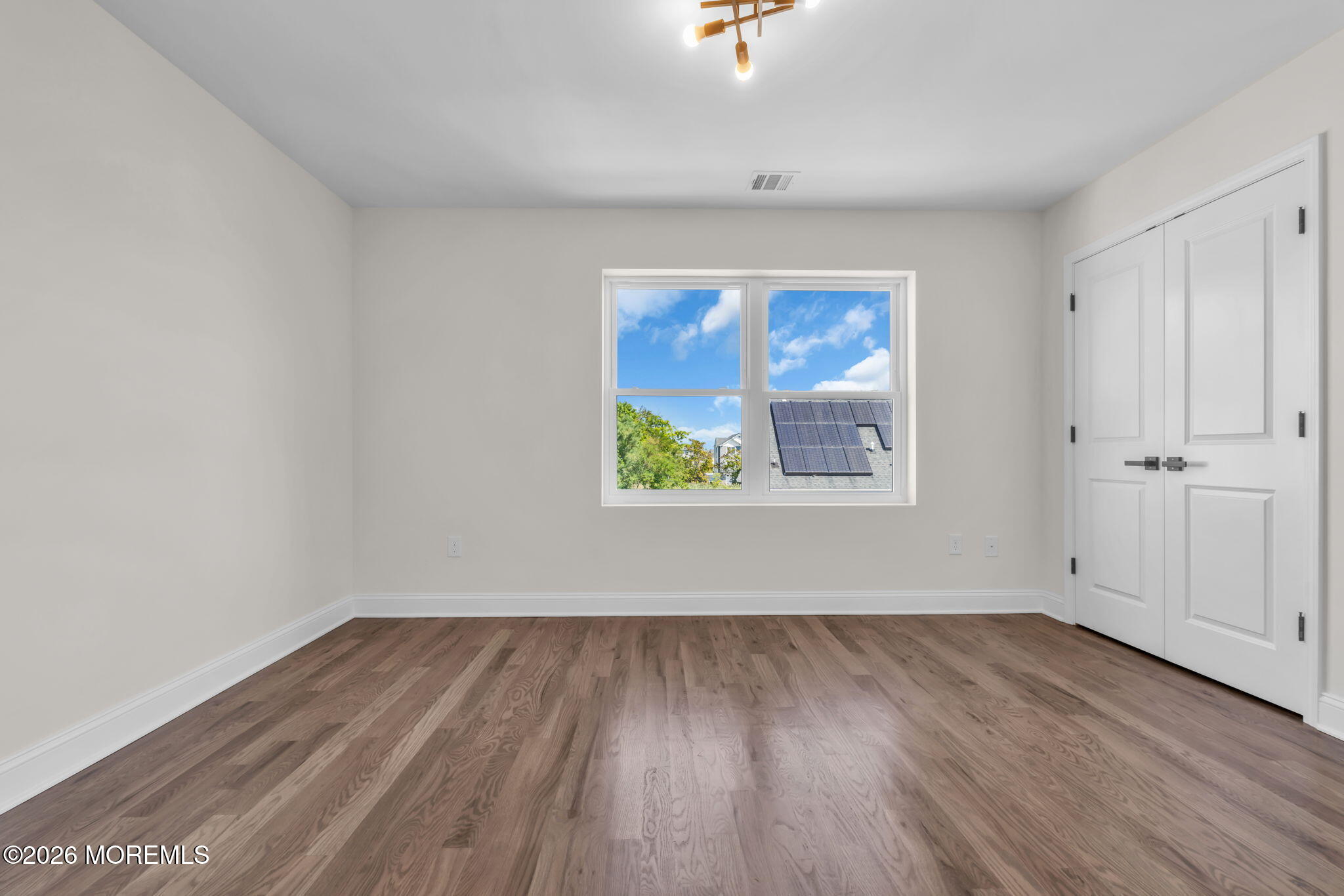 917 5th Street Union Beach NJ 07735