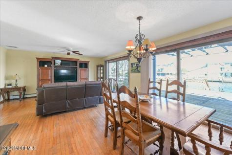 945 Mallard Drive Lanoka Harbor NJ 08734