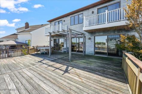 945 Mallard Drive Lanoka Harbor NJ 08734
