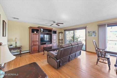 945 Mallard Drive Lanoka Harbor NJ 08734