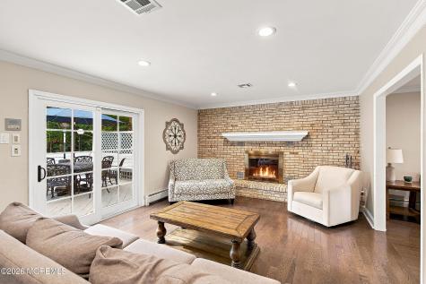 11 Sir Paul Court Middletown NJ 07748