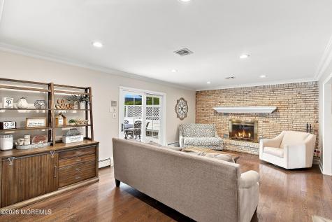 11 Sir Paul Court Middletown NJ 07748