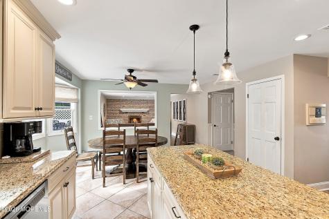 11 Sir Paul Court Middletown NJ 07748