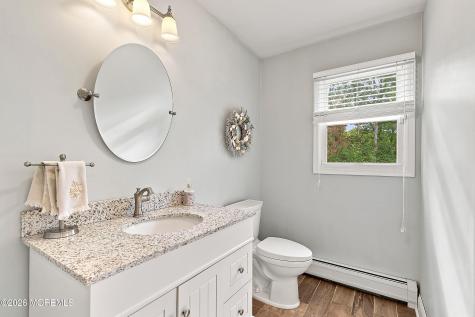 11 Sir Paul Court Middletown NJ 07748