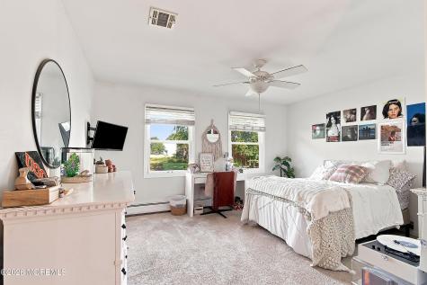 11 Sir Paul Court Middletown NJ 07748