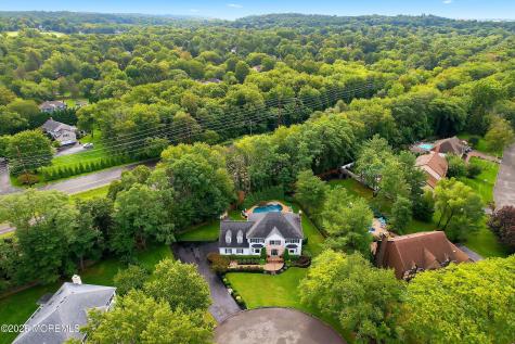 11 Sir Paul Court Middletown NJ 07748