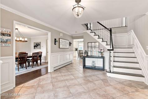 11 Sir Paul Court Middletown NJ 07748