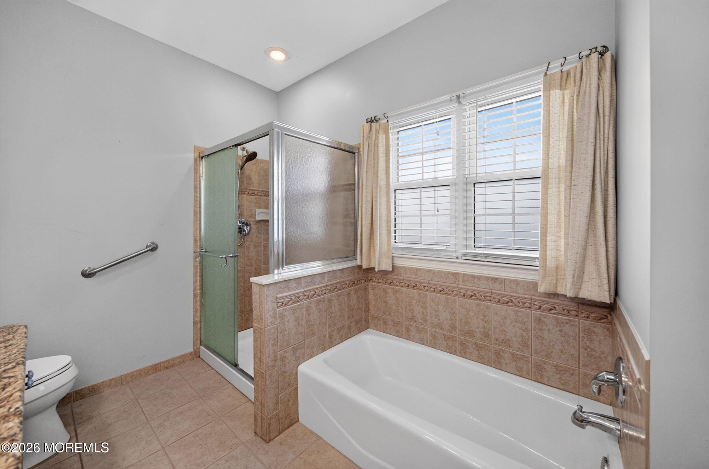 6 Doral Way Neptune Township NJ 07753