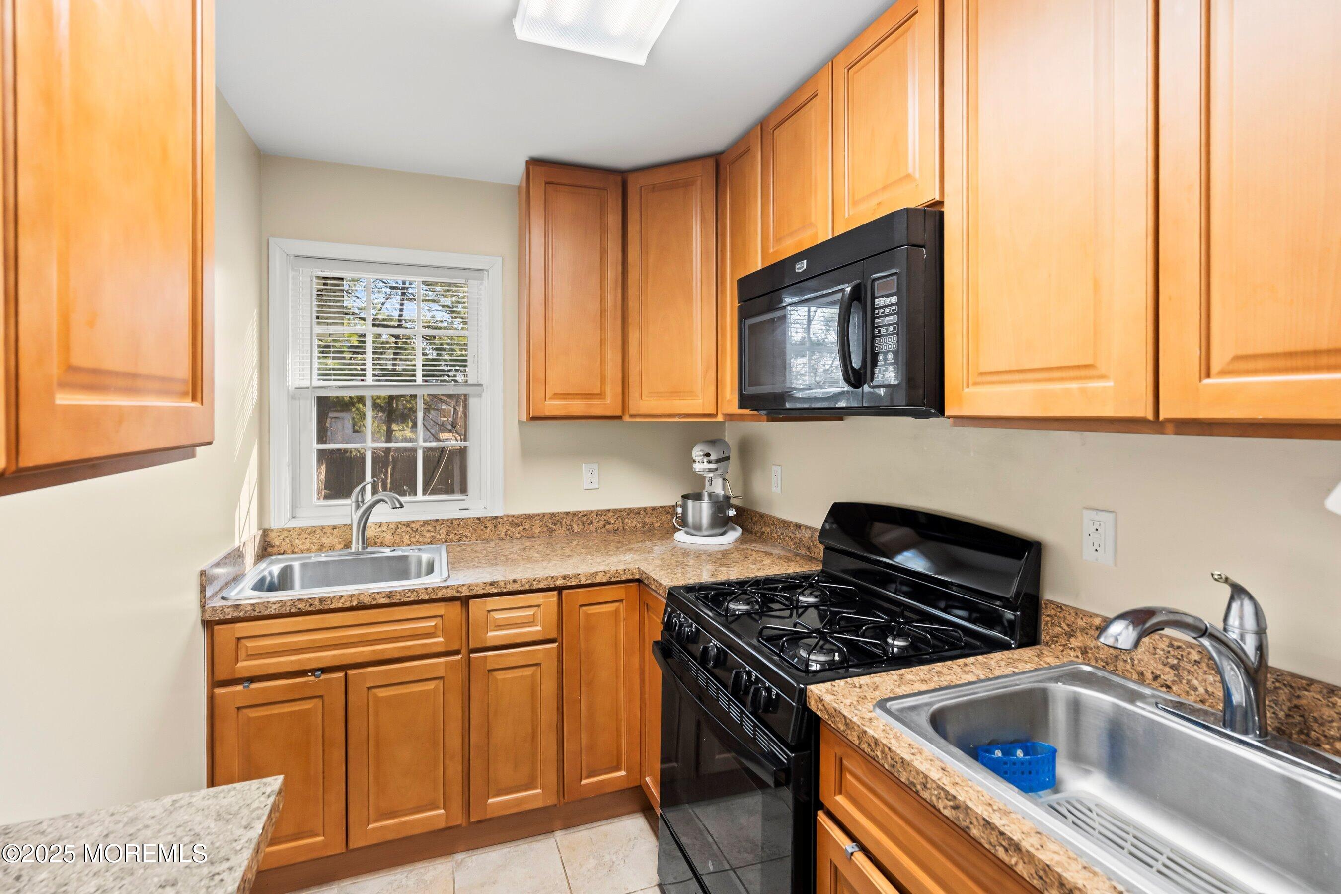 114 Carey Street Lakewood NJ 08701
