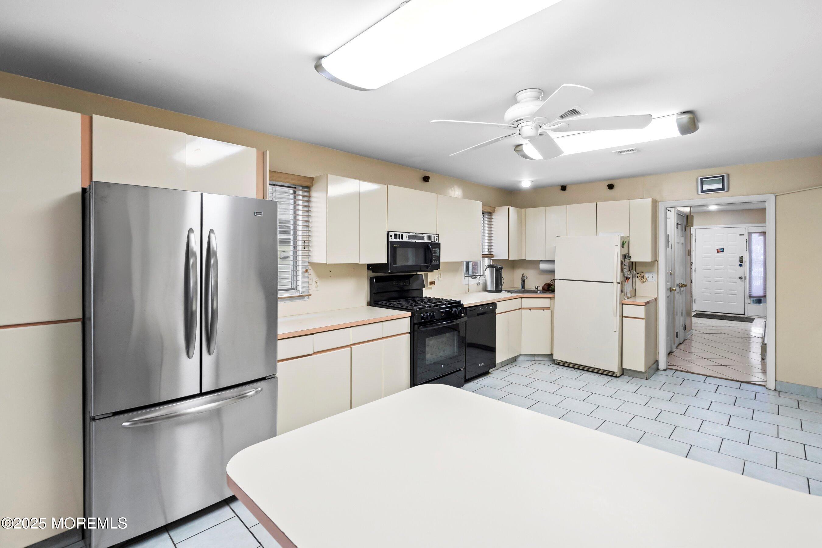 114 Carey Street Lakewood NJ 08701