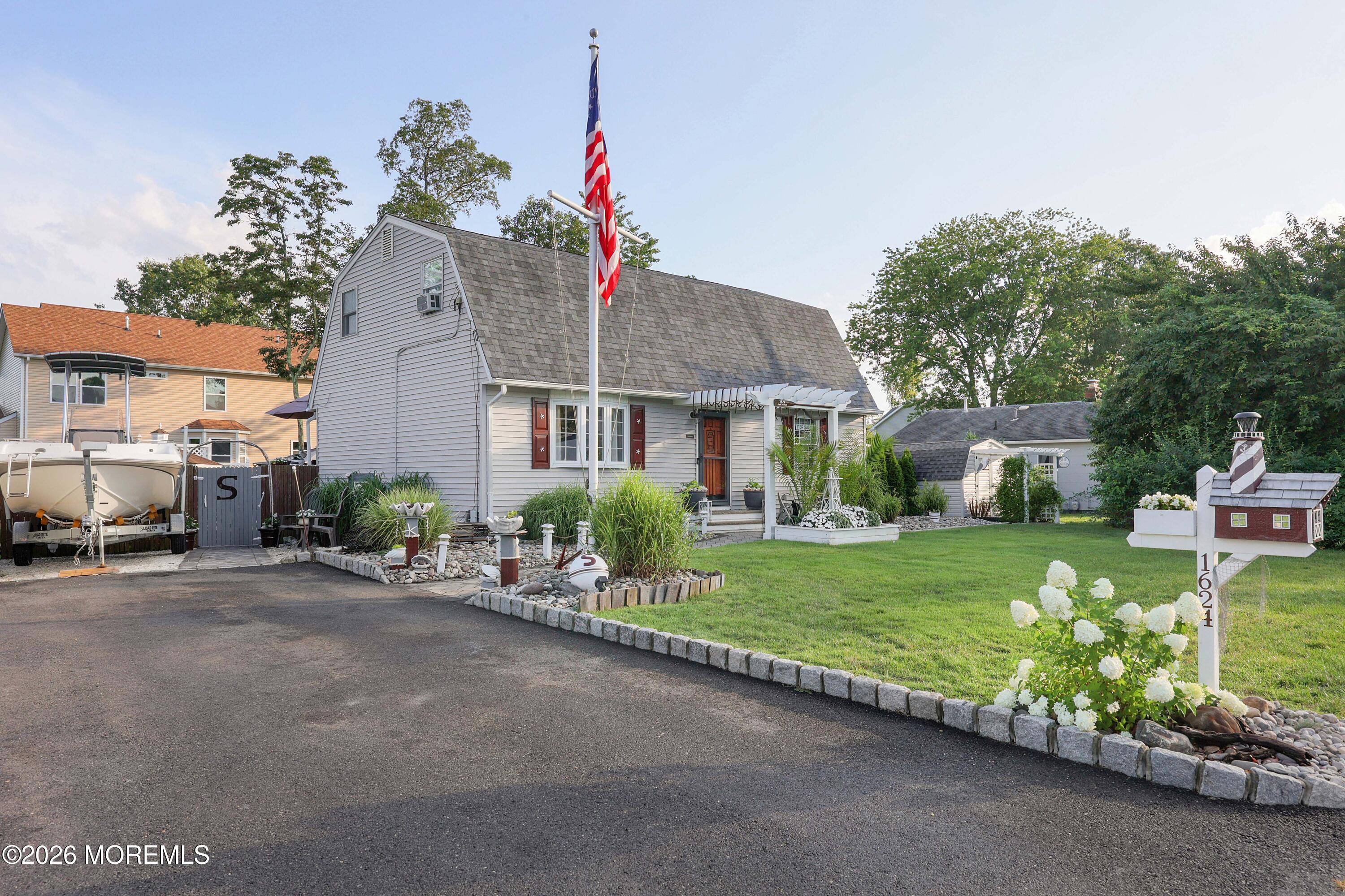 1624 6th Avenue Toms River NJ 08757