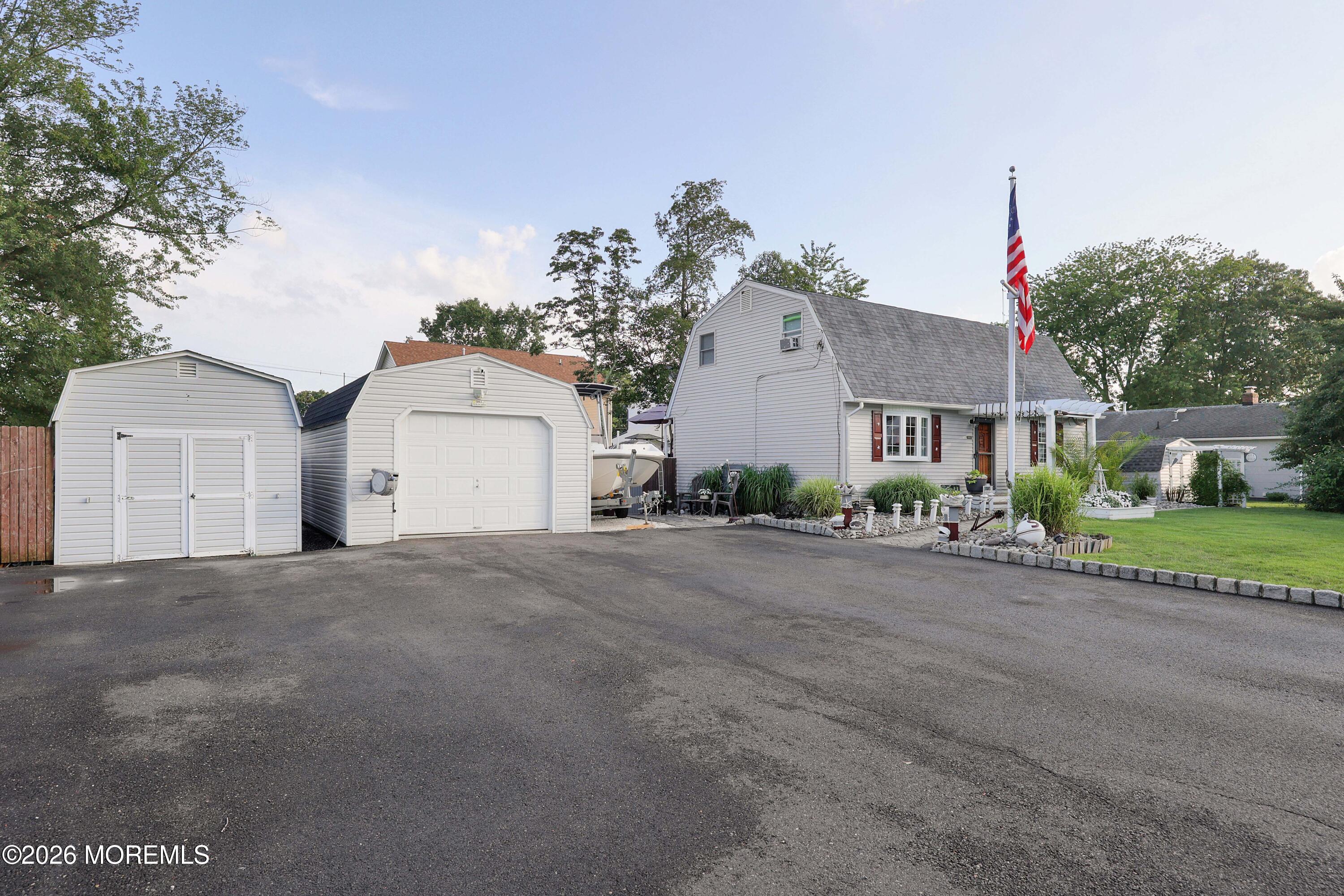 1624 6th Avenue Toms River NJ 08757