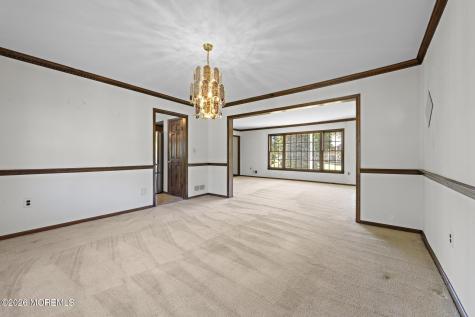 31 Vaughn Drive Middletown NJ 07748