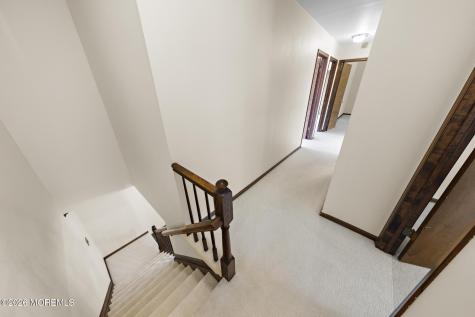 31 Vaughn Drive Middletown NJ 07748