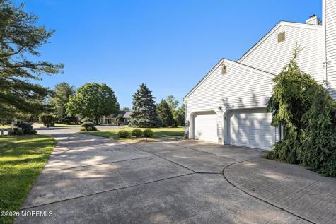 31 Vaughn Drive Middletown NJ 07748