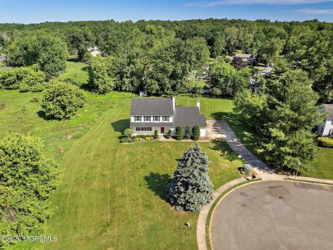 31 Vaughn Drive Middletown NJ 07748