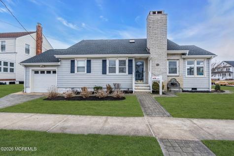 200 1ST Avenue Avon-by-the-sea NJ 07717