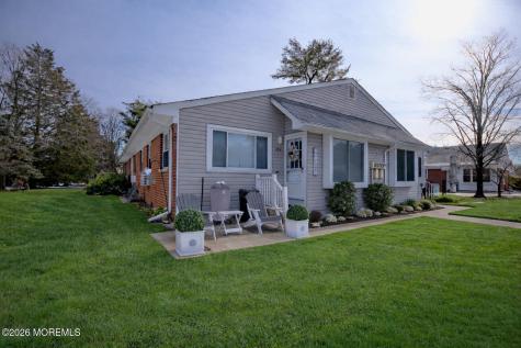 15 A Potomac Lane Manchester NJ 08759