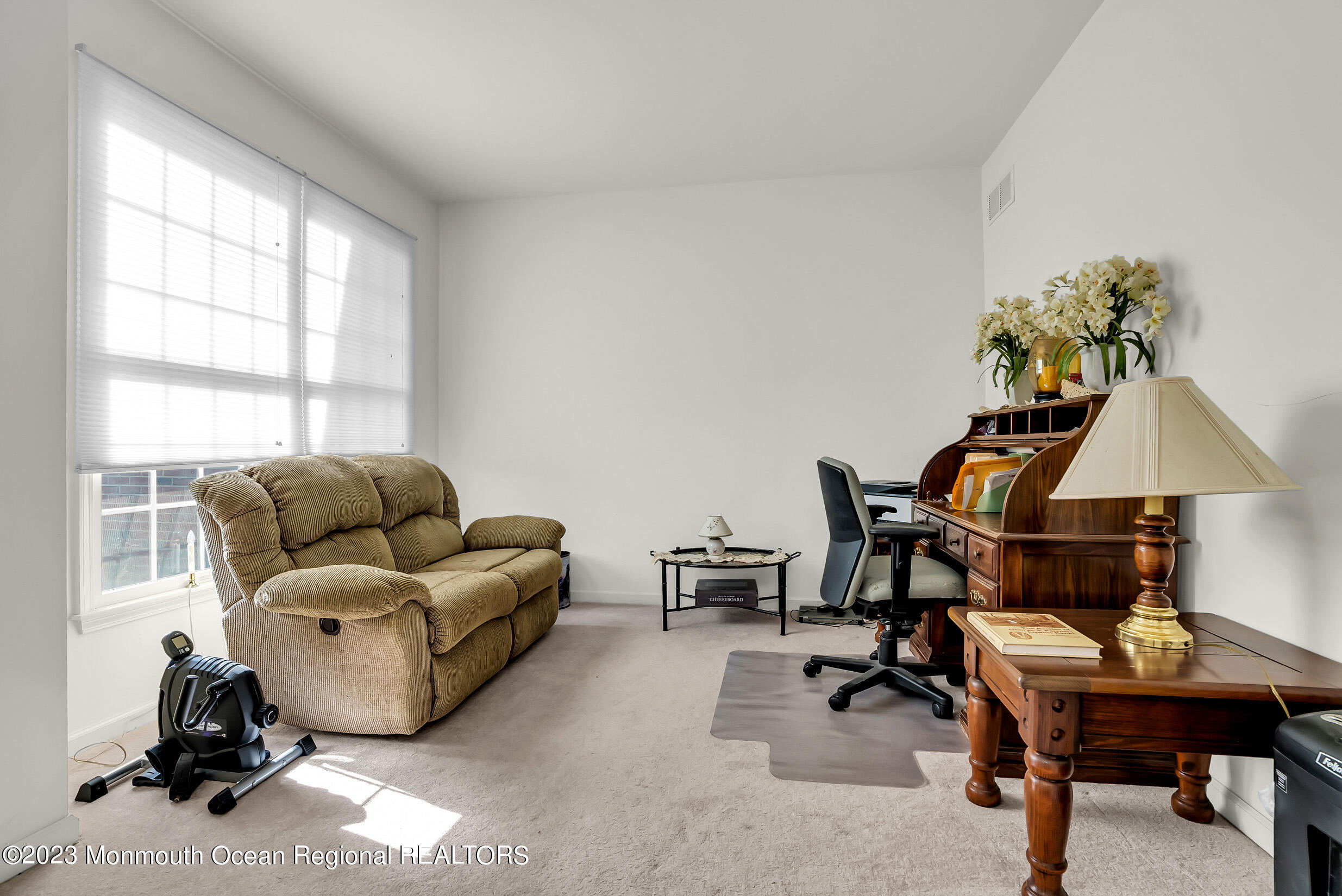 16 Lakeside Drive Jackson NJ 08527
