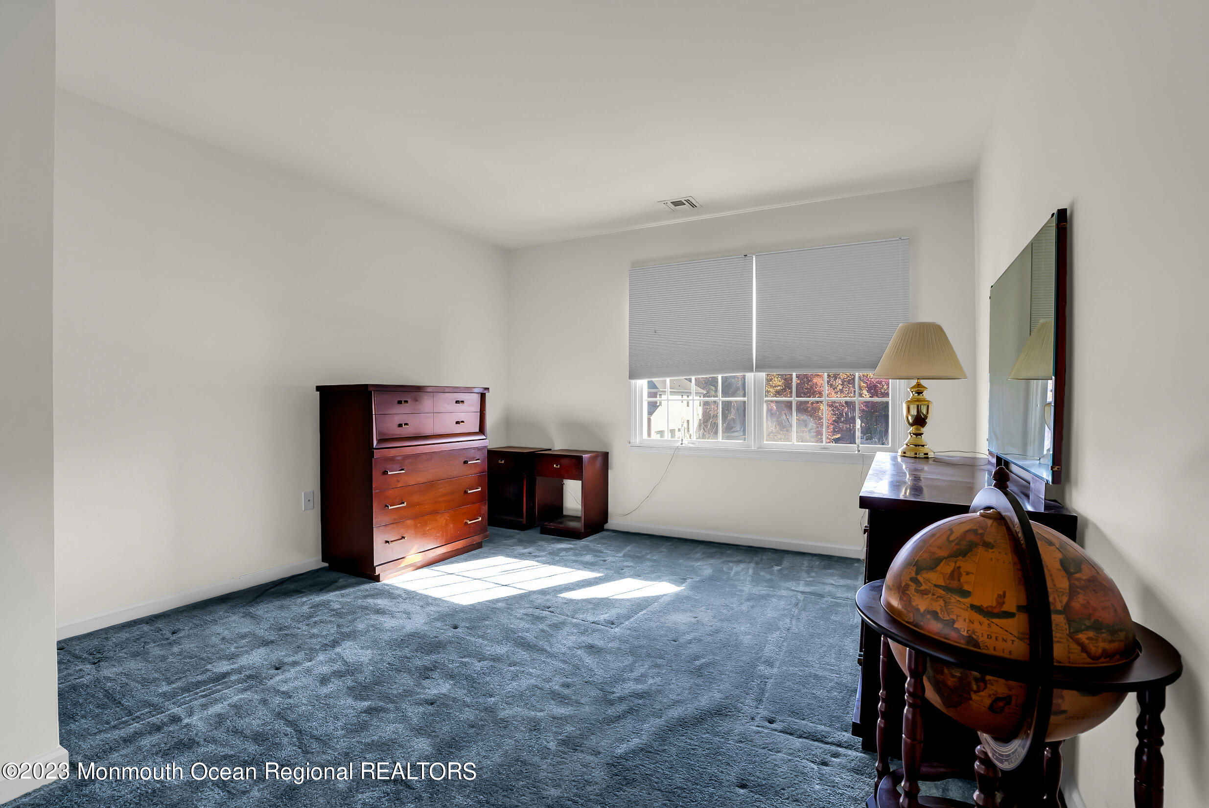 16 Lakeside Drive Jackson NJ 08527