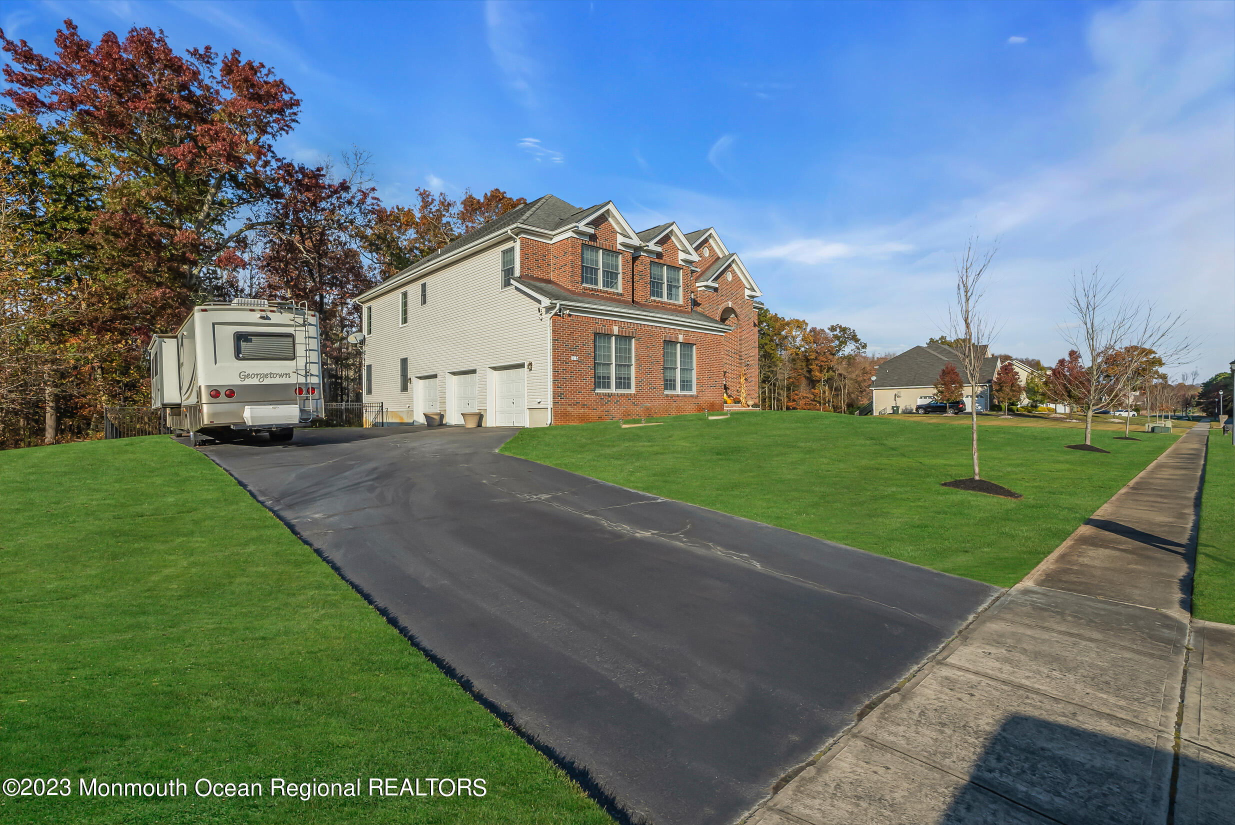16 Lakeside Drive Jackson NJ 08527