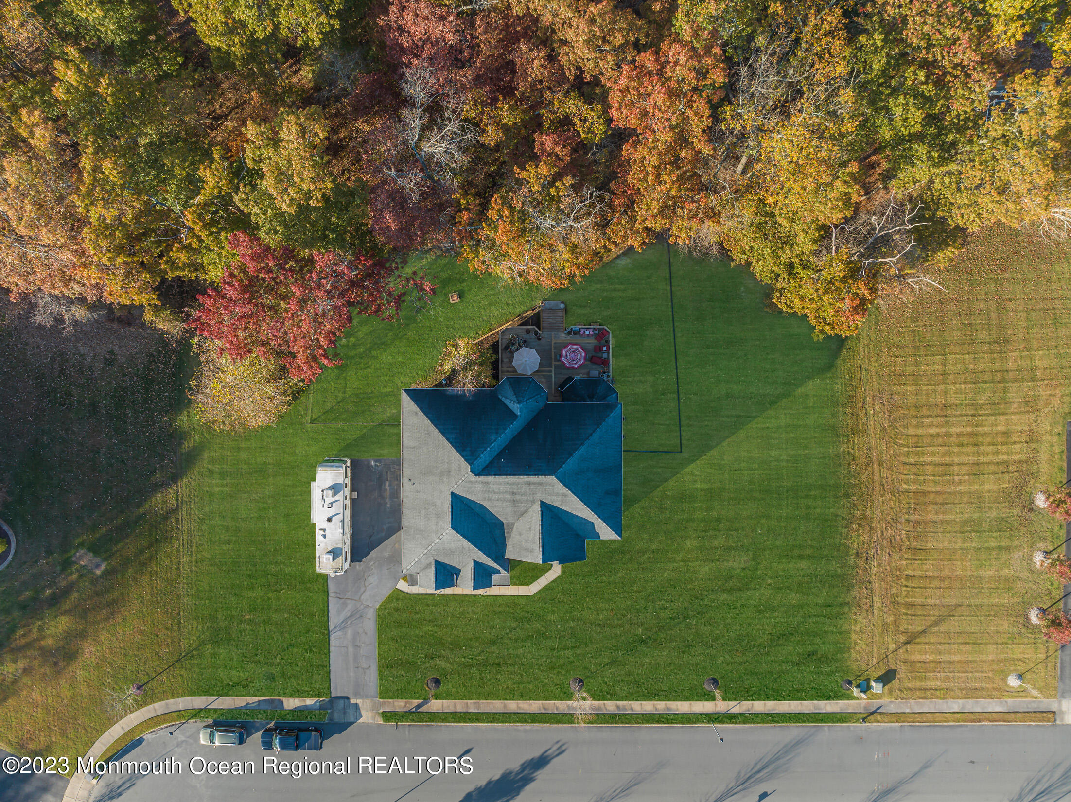16 Lakeside Drive Jackson NJ 08527