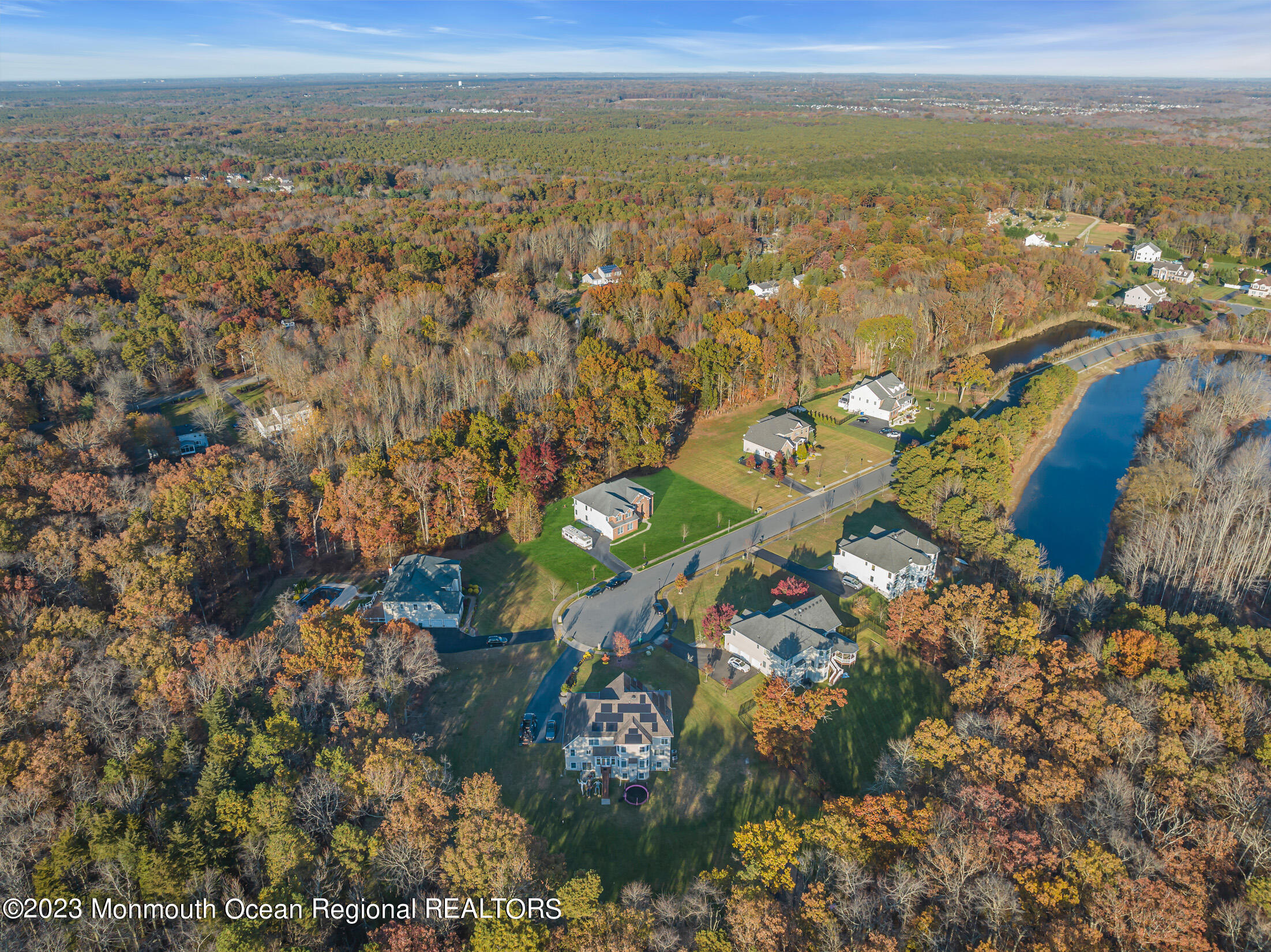 16 Lakeside Drive Jackson NJ 08527