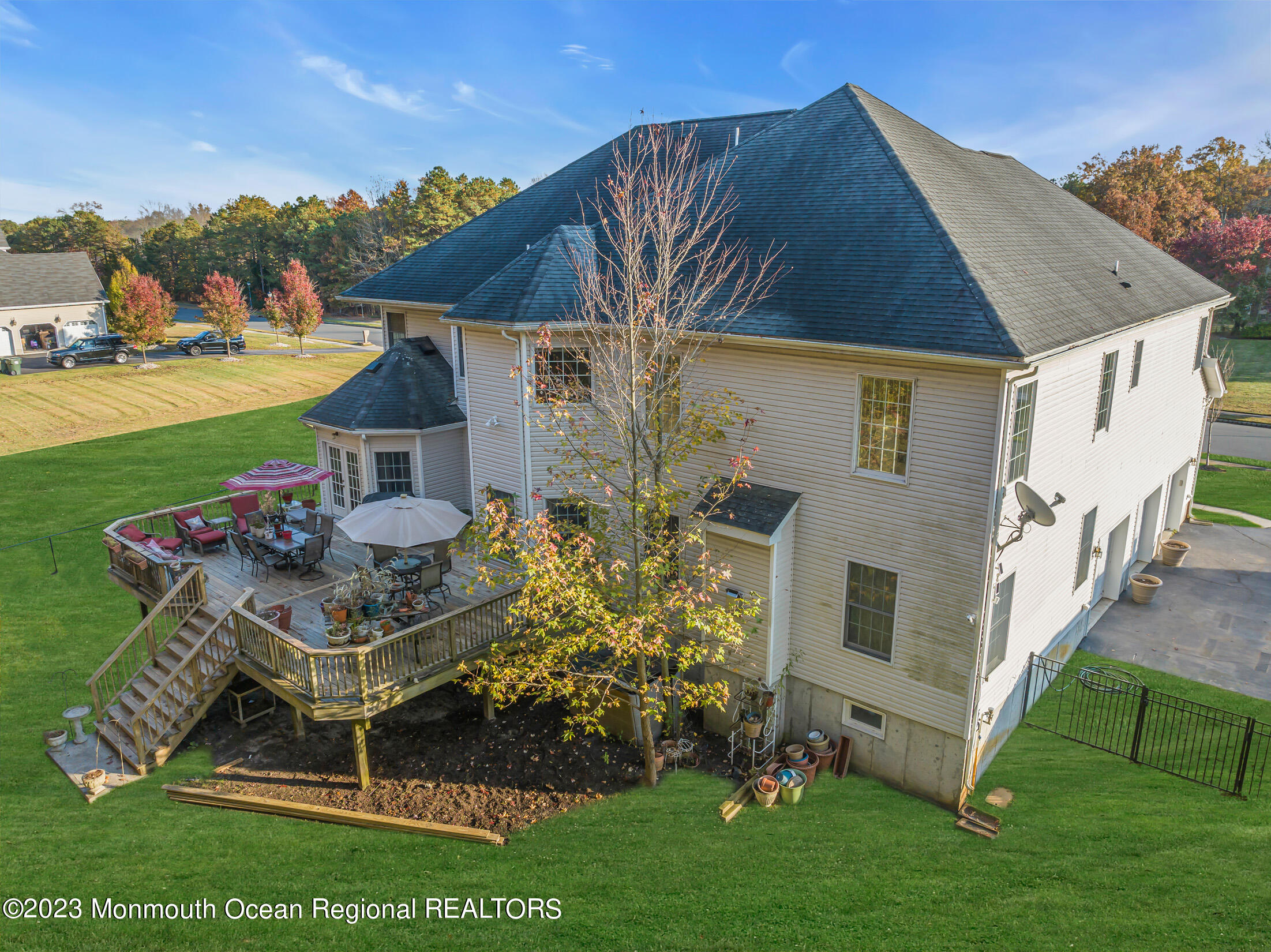 16 Lakeside Drive Jackson NJ 08527