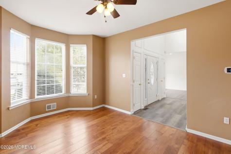 8 Cabin Brook Crescent Crest Manchester NJ 08759