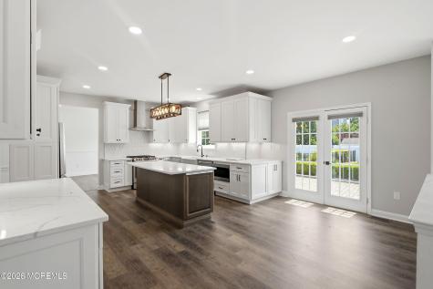 8 Cabin Brook Crescent Crest Manchester NJ 08759