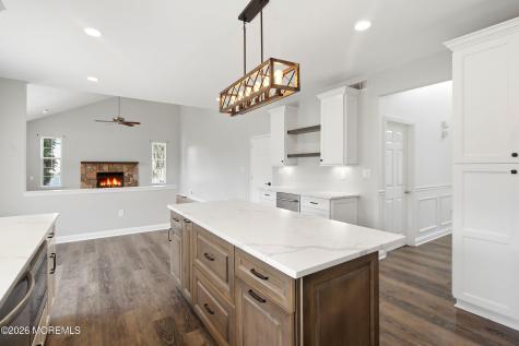 8 Cabin Brook Crescent Crest Manchester NJ 08759