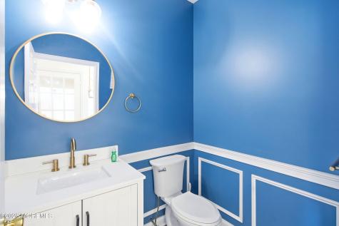 8 Cabin Brook Crescent Crest Manchester NJ 08759