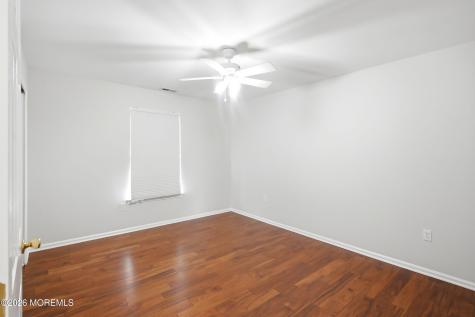 8 Cabin Brook Crescent Crest Manchester NJ 08759