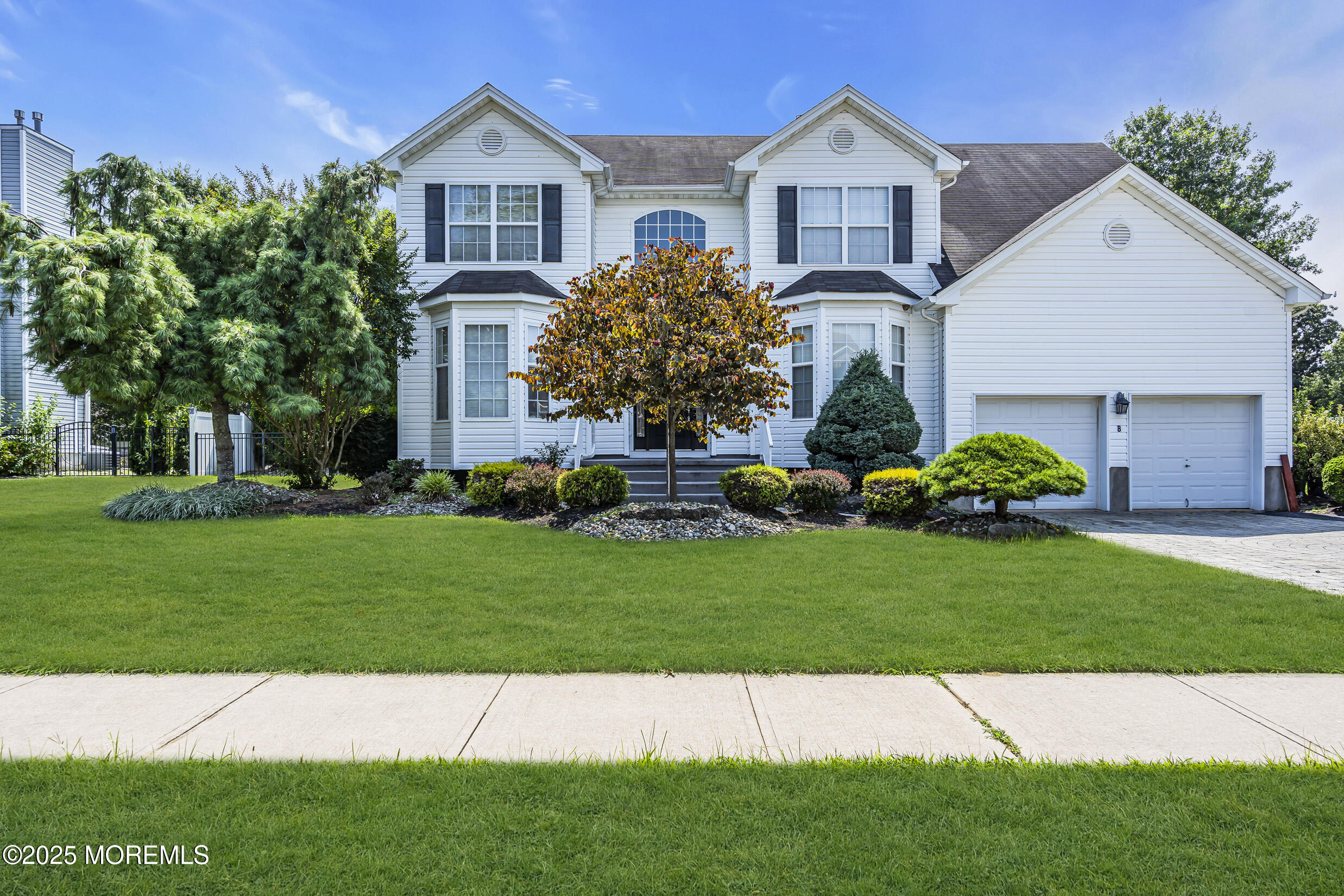 8 Cabin Brook Crescent Crest Manchester NJ 08759