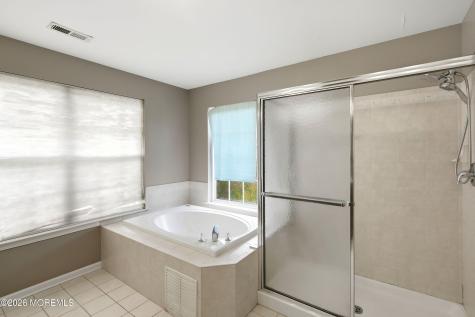 8 Cabin Brook Crescent Crest Manchester NJ 08759