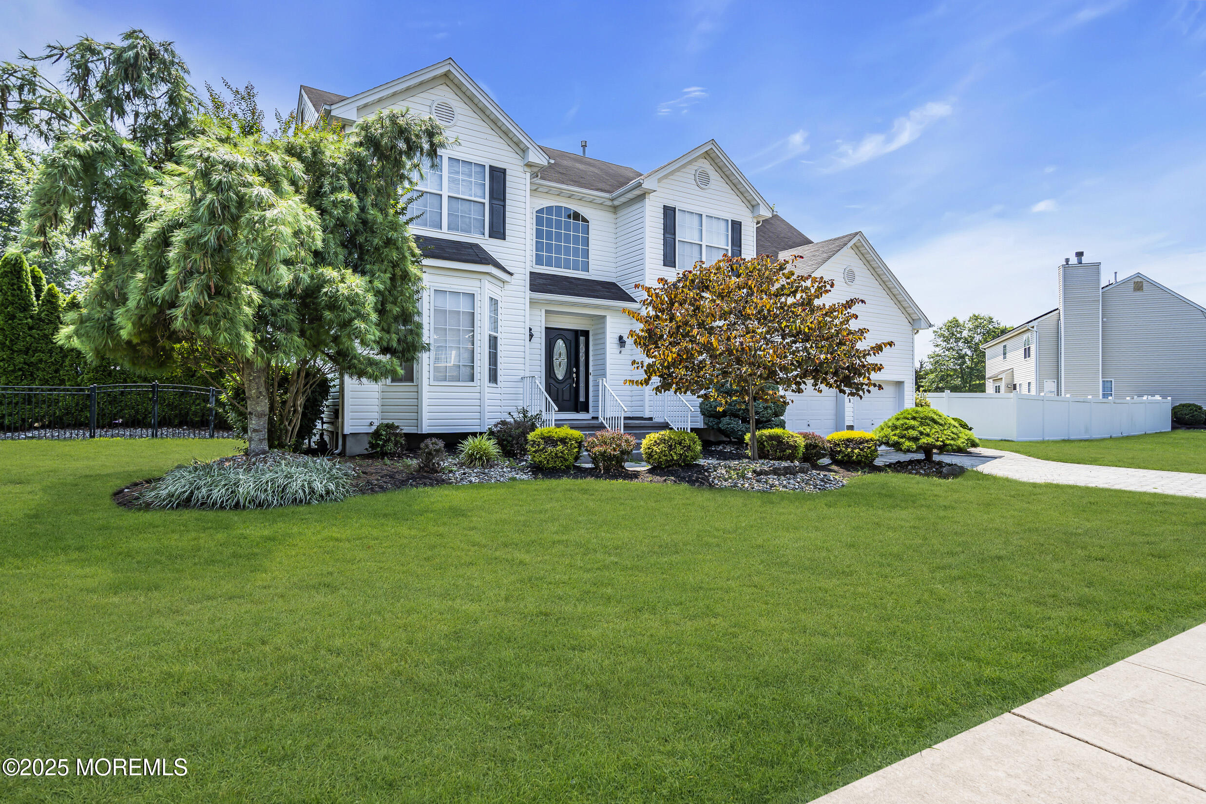 8 Cabin Brook Crescent Crest Manchester NJ 08759