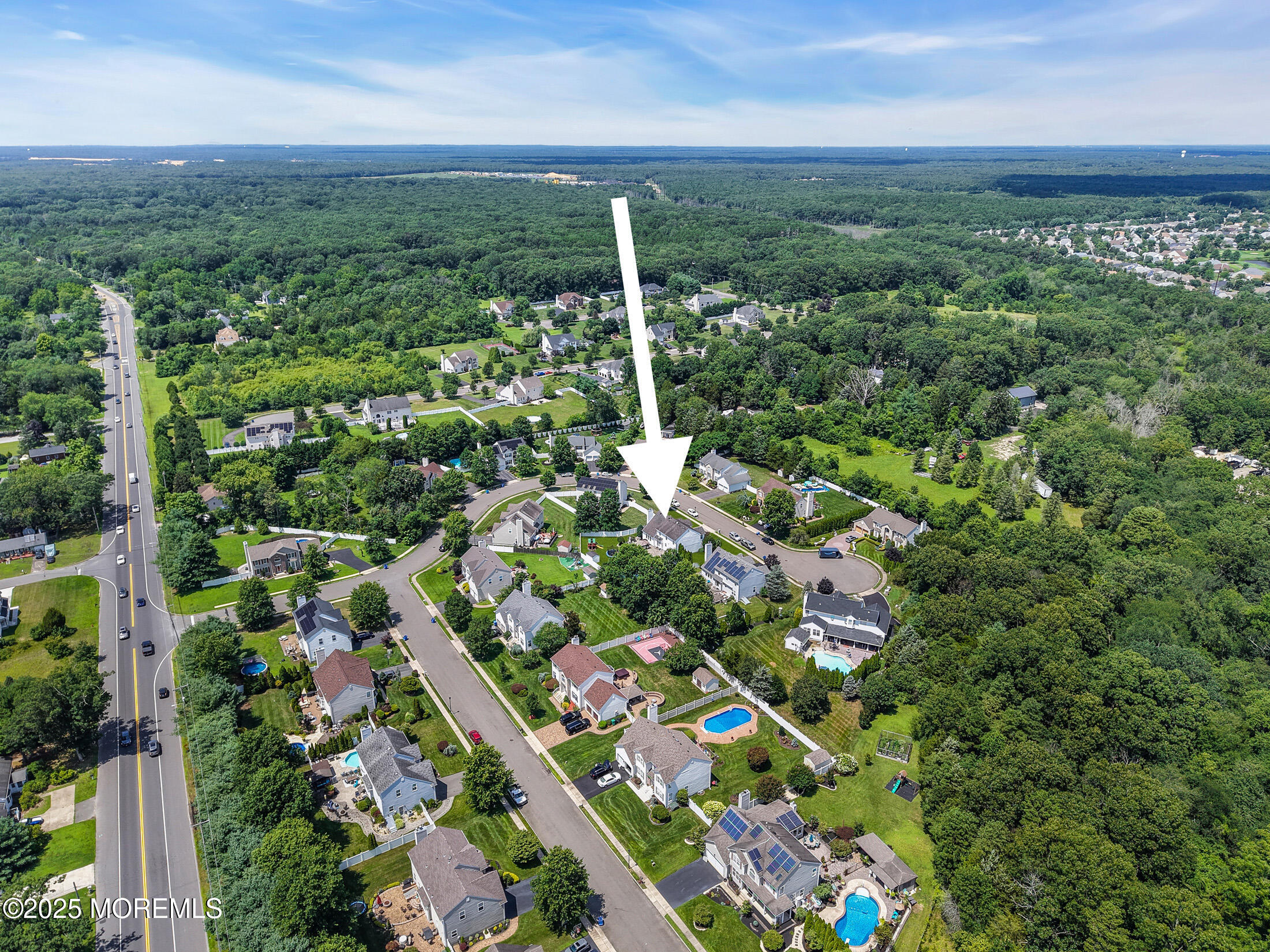 8 Cabin Brook Crescent Crest Manchester NJ 08759