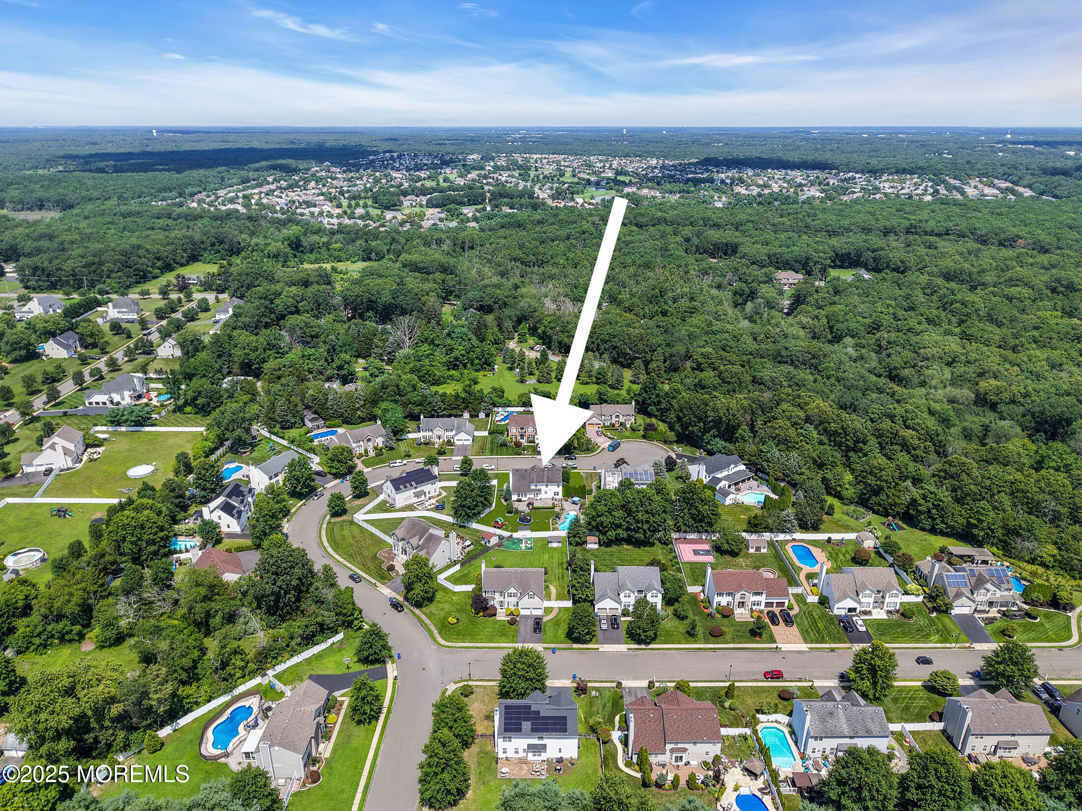 8 Cabin Brook Crescent Crest Manchester NJ 08759