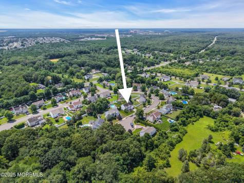 8 Cabin Brook Crescent Crest Manchester NJ 08759