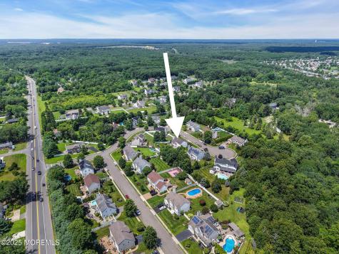8 Cabin Brook Crescent Crest Manchester NJ 08759