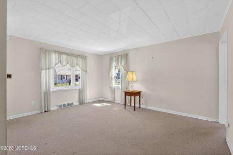 68 Davis Lane Red Bank NJ 07701