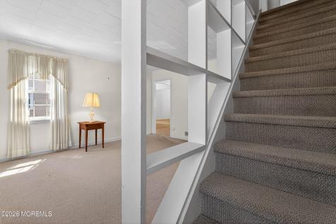 68 Davis Lane Red Bank NJ 07701