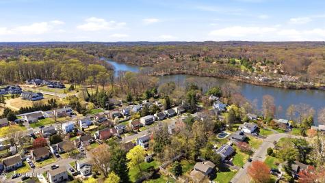 68 Davis Lane Red Bank NJ 07701