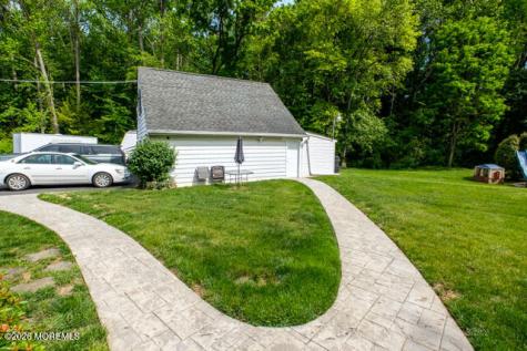 31 Bordentown Chesterfield Road Chesterfield NJ 08515