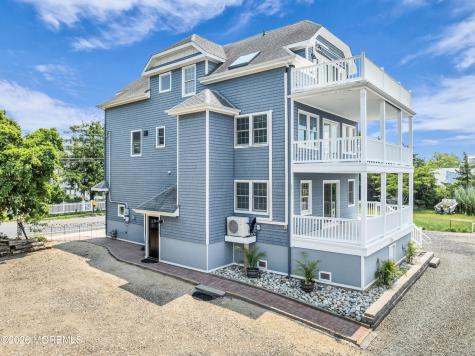 230 S Green Street Tuckerton NJ 08087