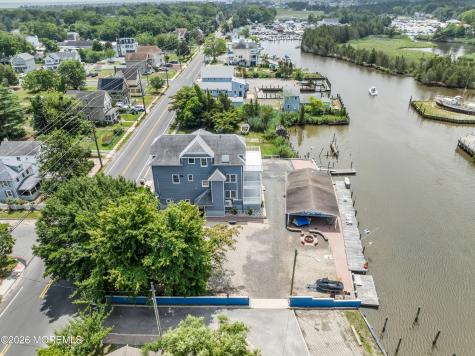 230 S Green Street Tuckerton NJ 08087