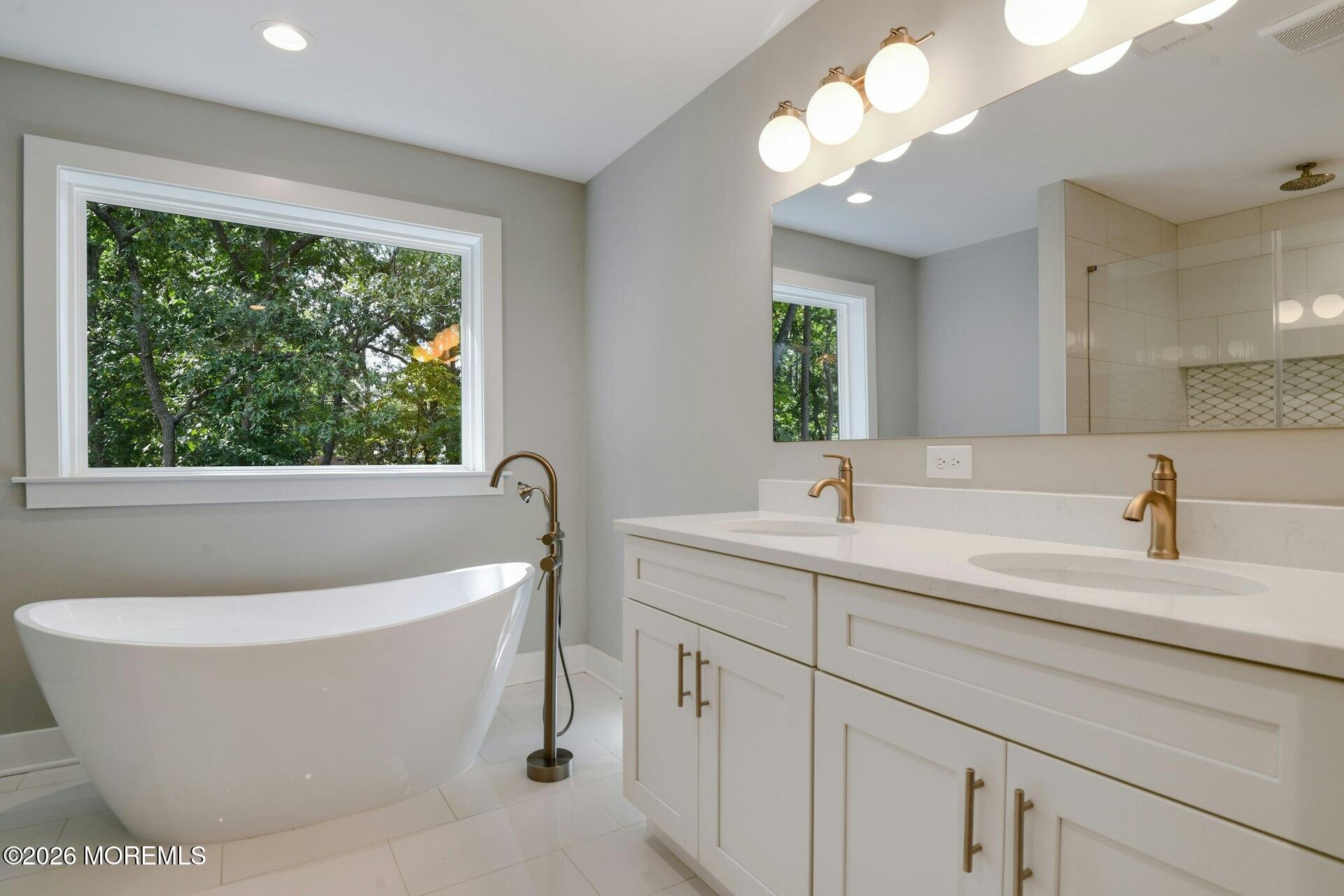 1 Railroad Avenue Bayville NJ 08721